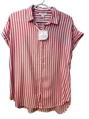 BeachLunchLounge Women’s Short-Sleeve Button-Down Shirt in Red & White XS